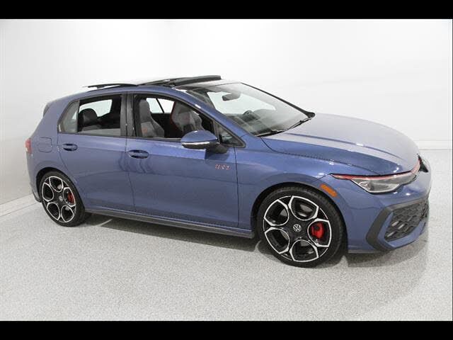 2025 VOLKSWAGEN Golf GTI