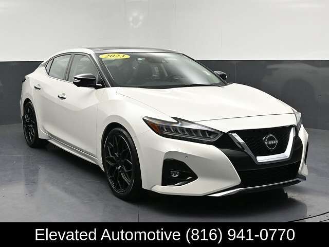 2023 NISSAN Maxima