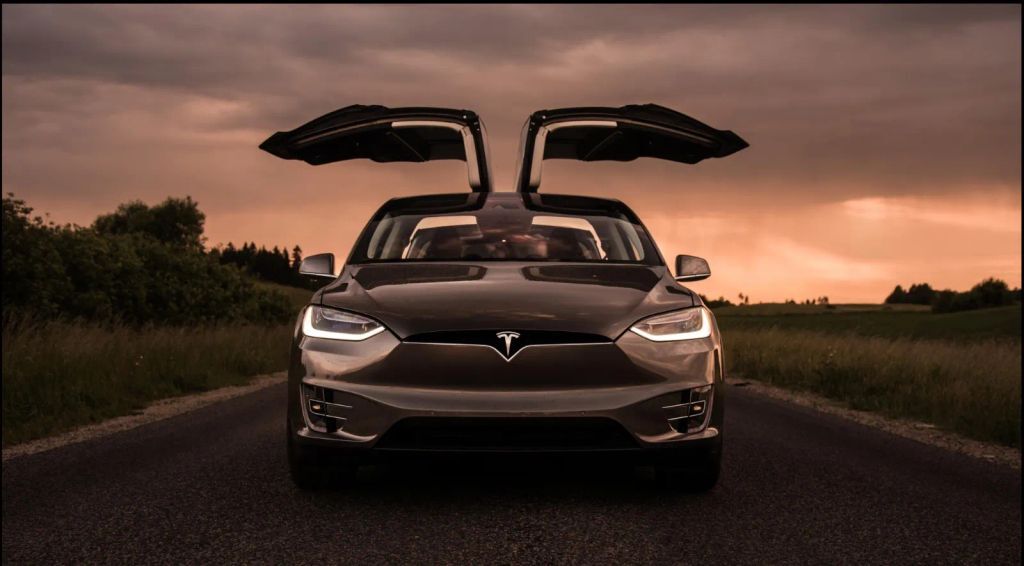 2016 TESLA Model X