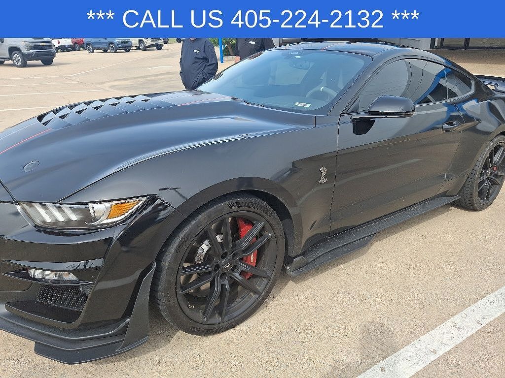 2021 FORD Mustang