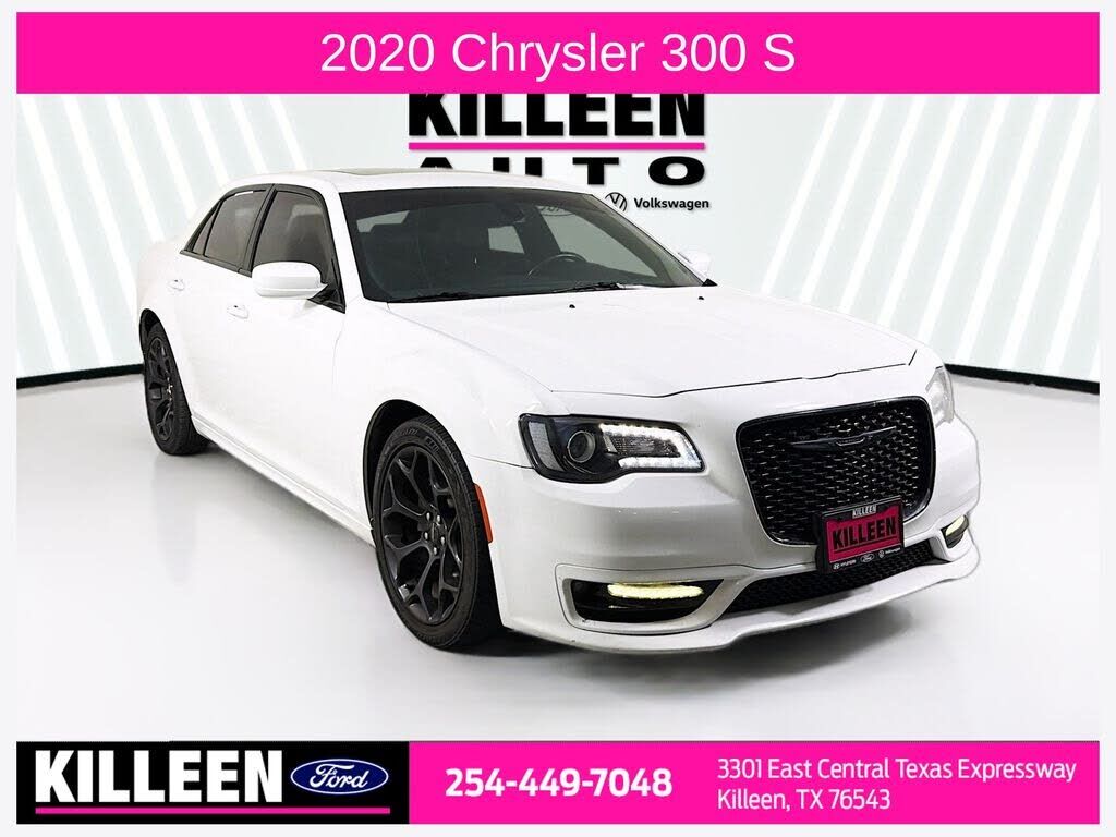 2020 CHRYSLER 300