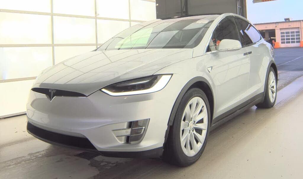 2017 TESLA Model X