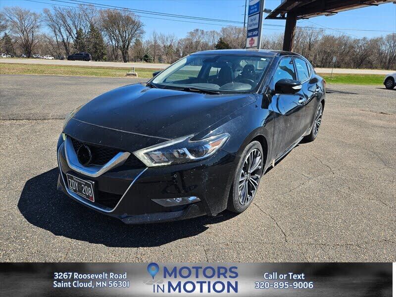 2017 NISSAN Maxima