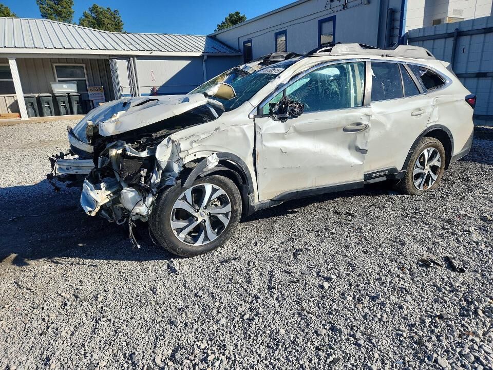 2021 SUBARU Outback