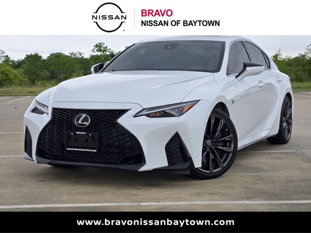 2024 LEXUS IS