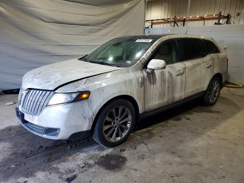 2010 LINCOLN MKT