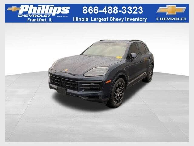 2024 PORSCHE Cayenne