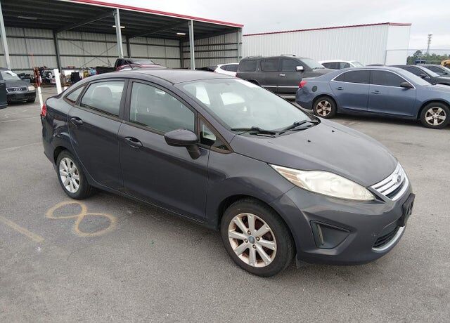 2012 FORD Fiesta