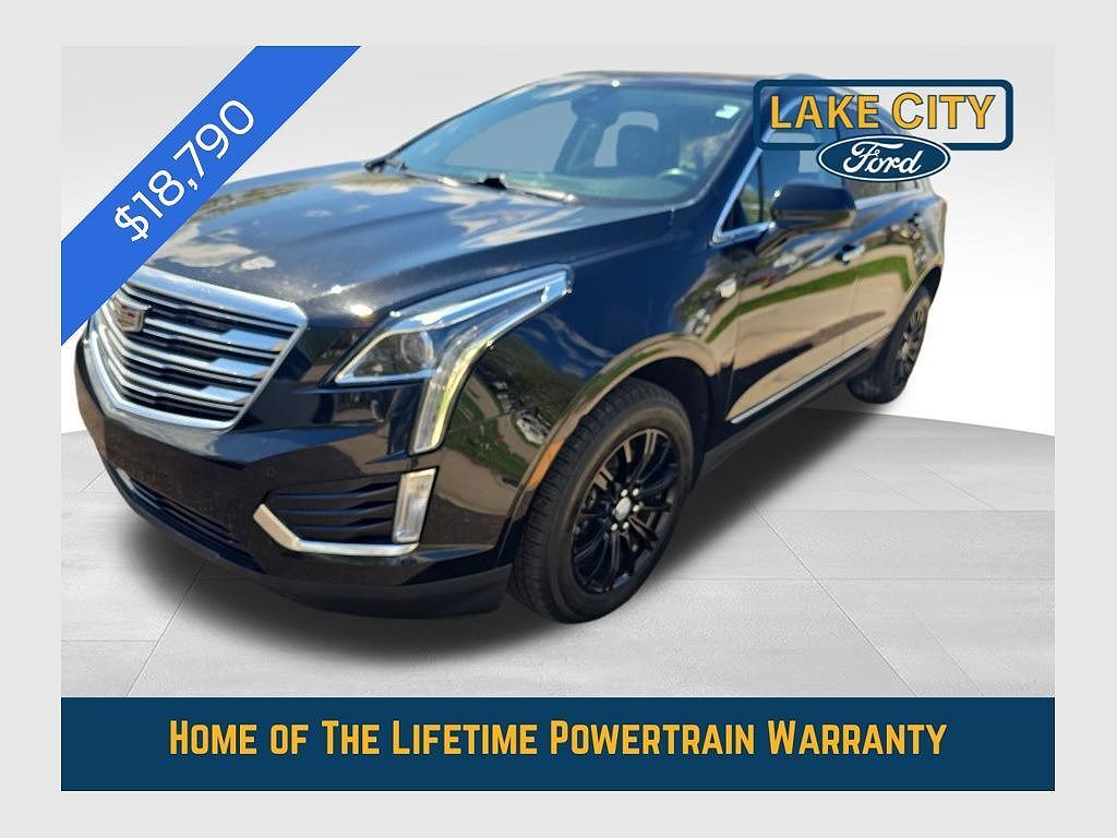 2017 CADILLAC XT5