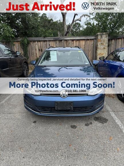 2017 VOLKSWAGEN Golf SportWagen