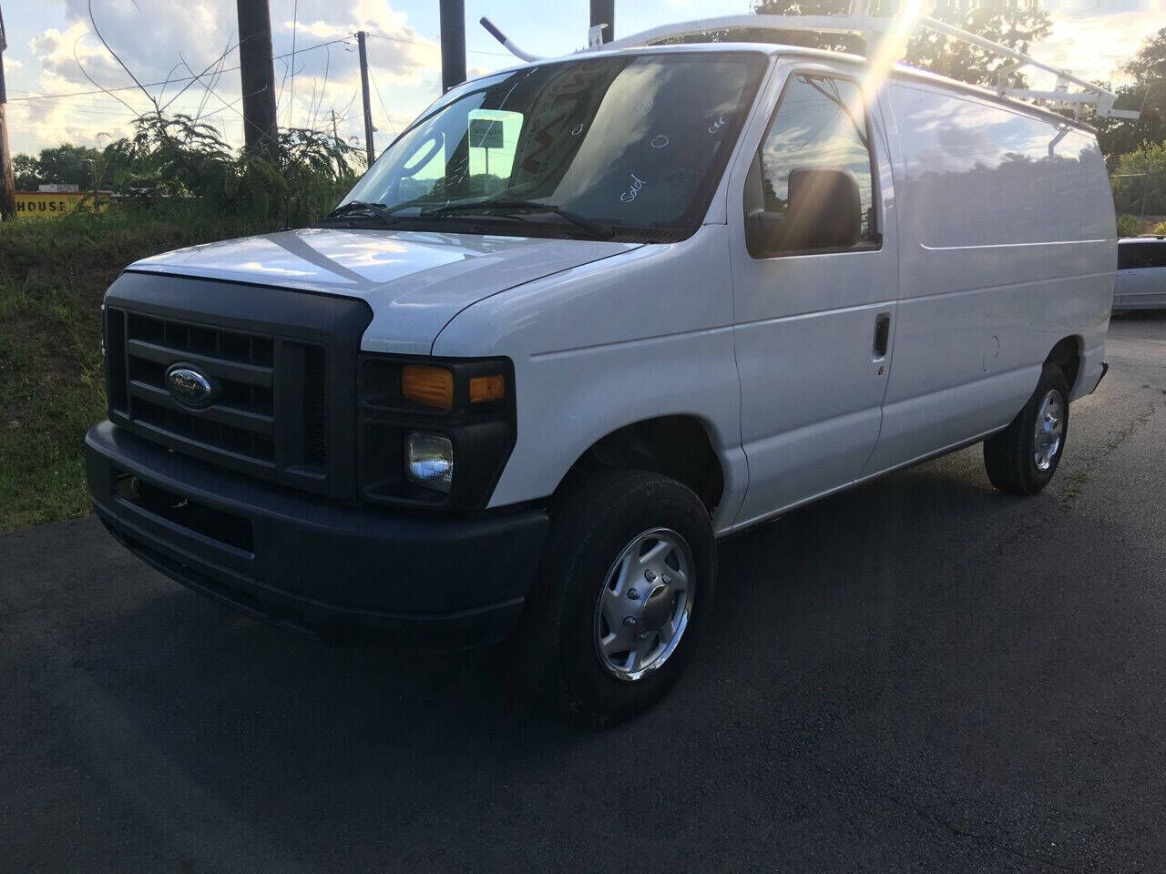 2014 FORD E-150