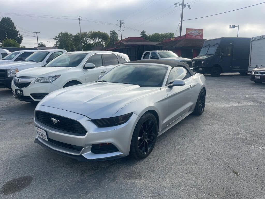 2016 FORD Mustang