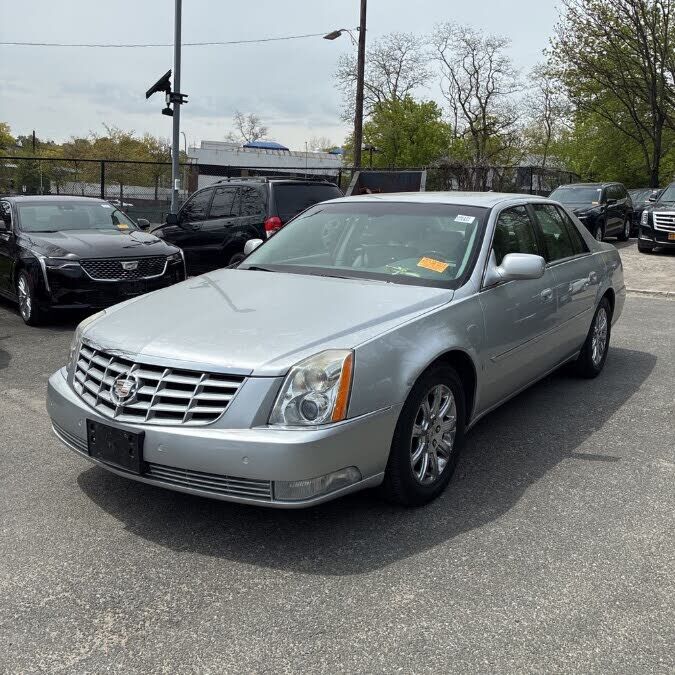 2009 CADILLAC DTS