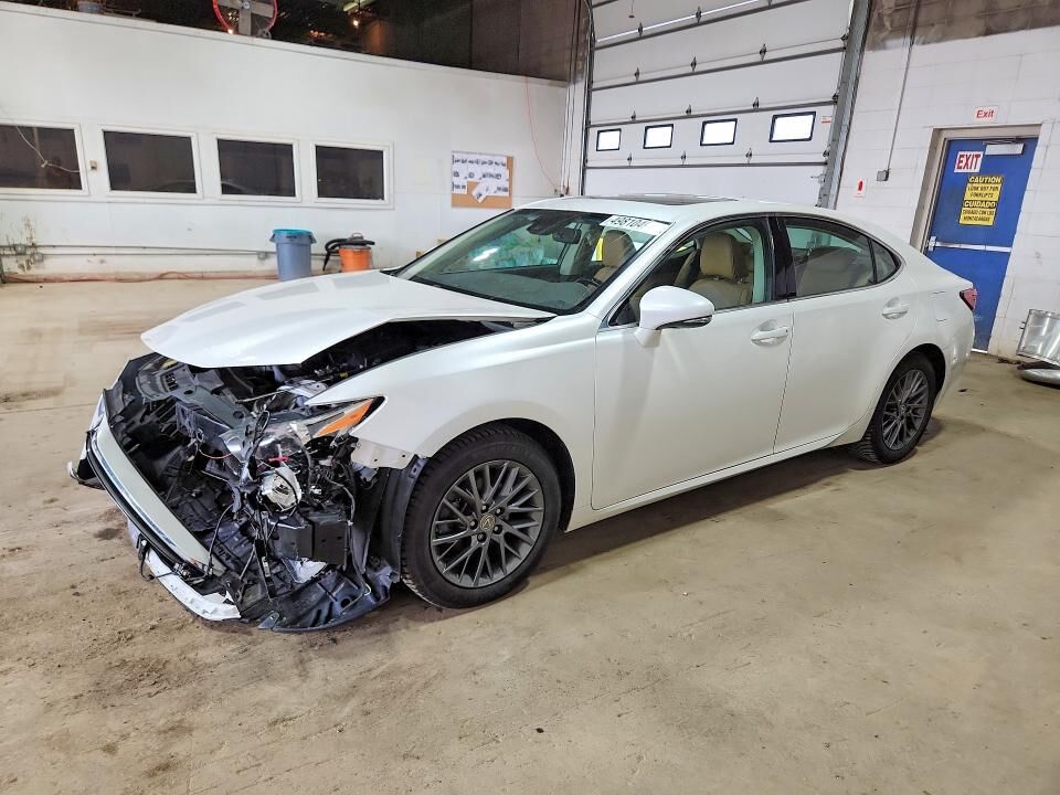2018 LEXUS ES