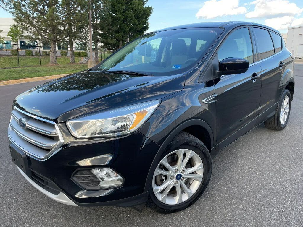 2017 FORD Escape