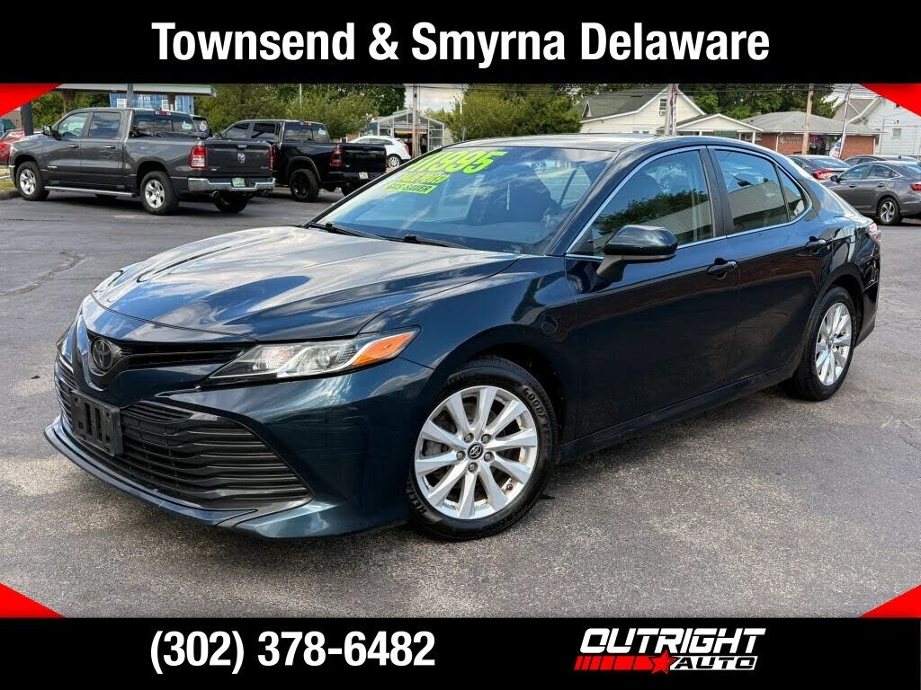 2019 TOYOTA Camry