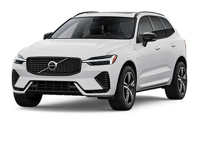 2022 VOLVO XC60