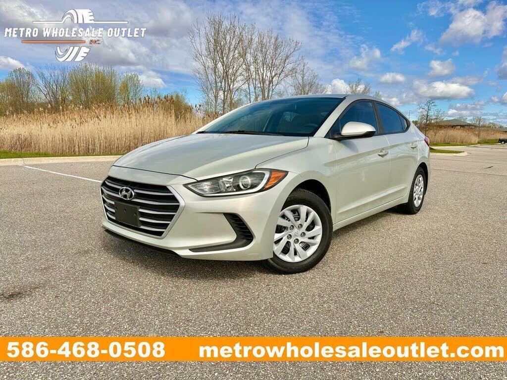 2017 HYUNDAI Elantra