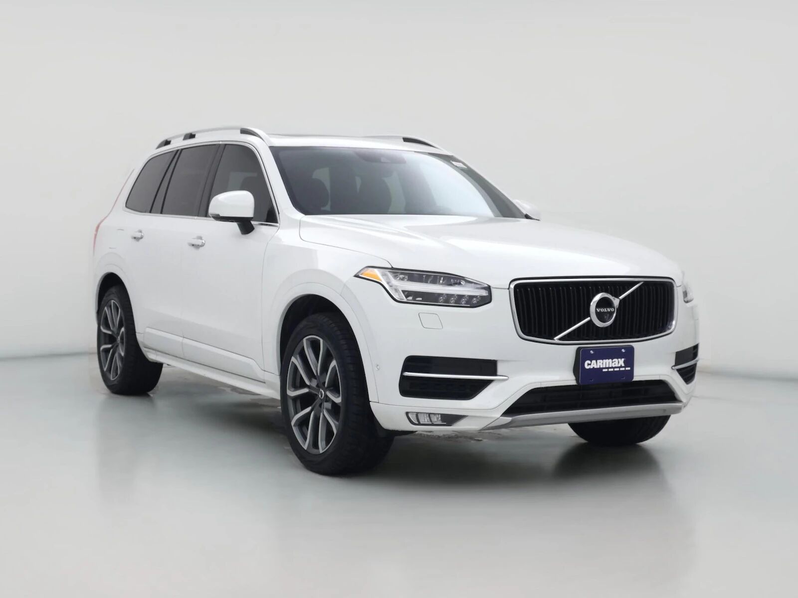 2019 VOLVO XC90