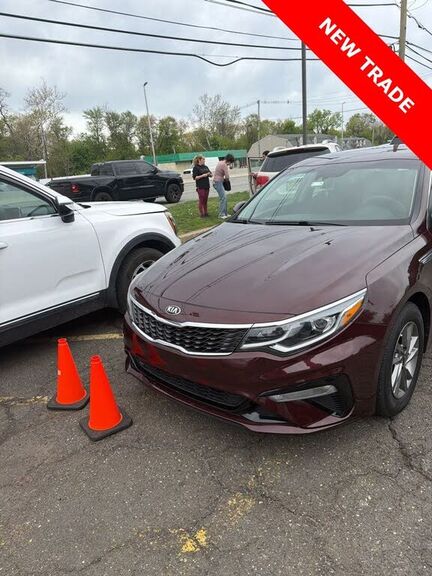 2019 KIA Optima