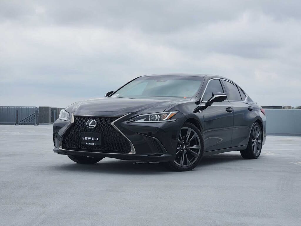 2021 LEXUS ES