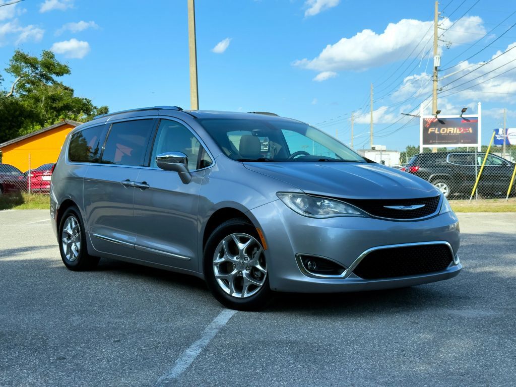 2019 CHRYSLER Pacifica