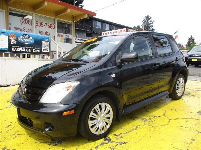 2005 TOYOTA SCION