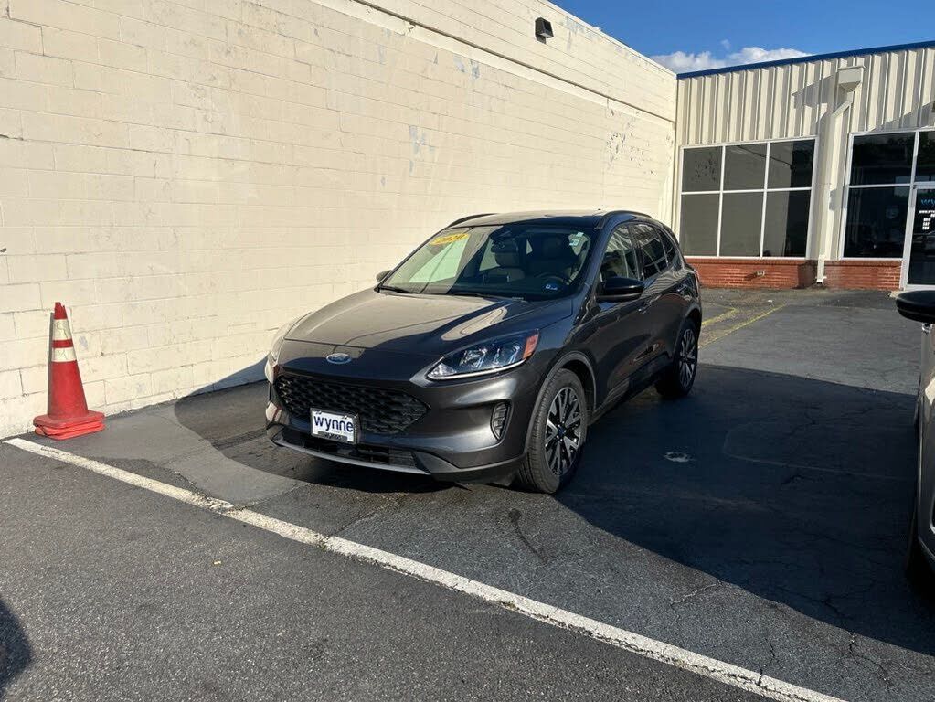 2020 FORD Escape