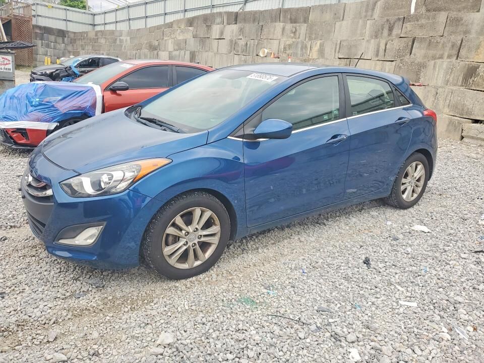 2014 HYUNDAI Elantra
