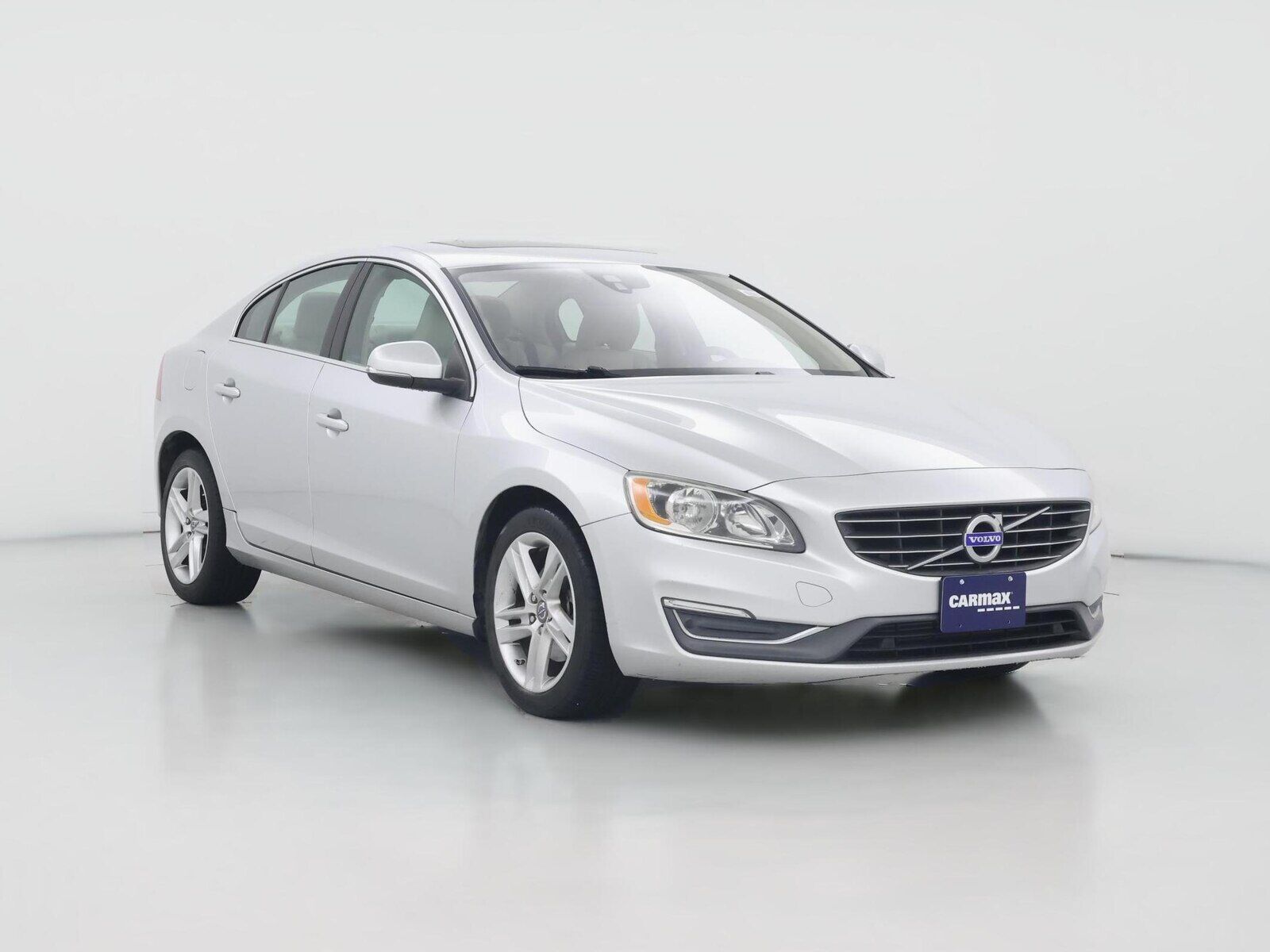 2015 VOLVO S60