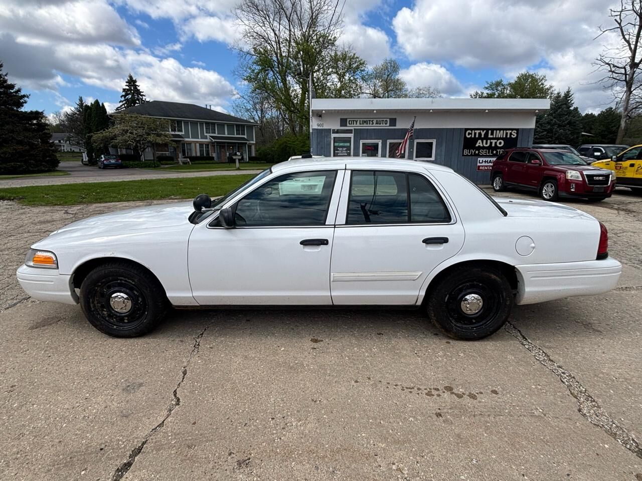 2009 FORD Crown Victoria