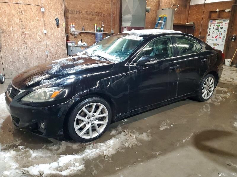 2011 LEXUS IS