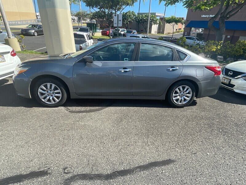 2016 NISSAN Altima