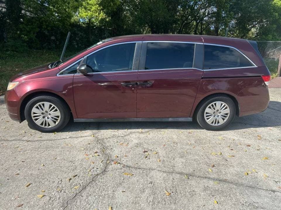 2016 HONDA Odyssey