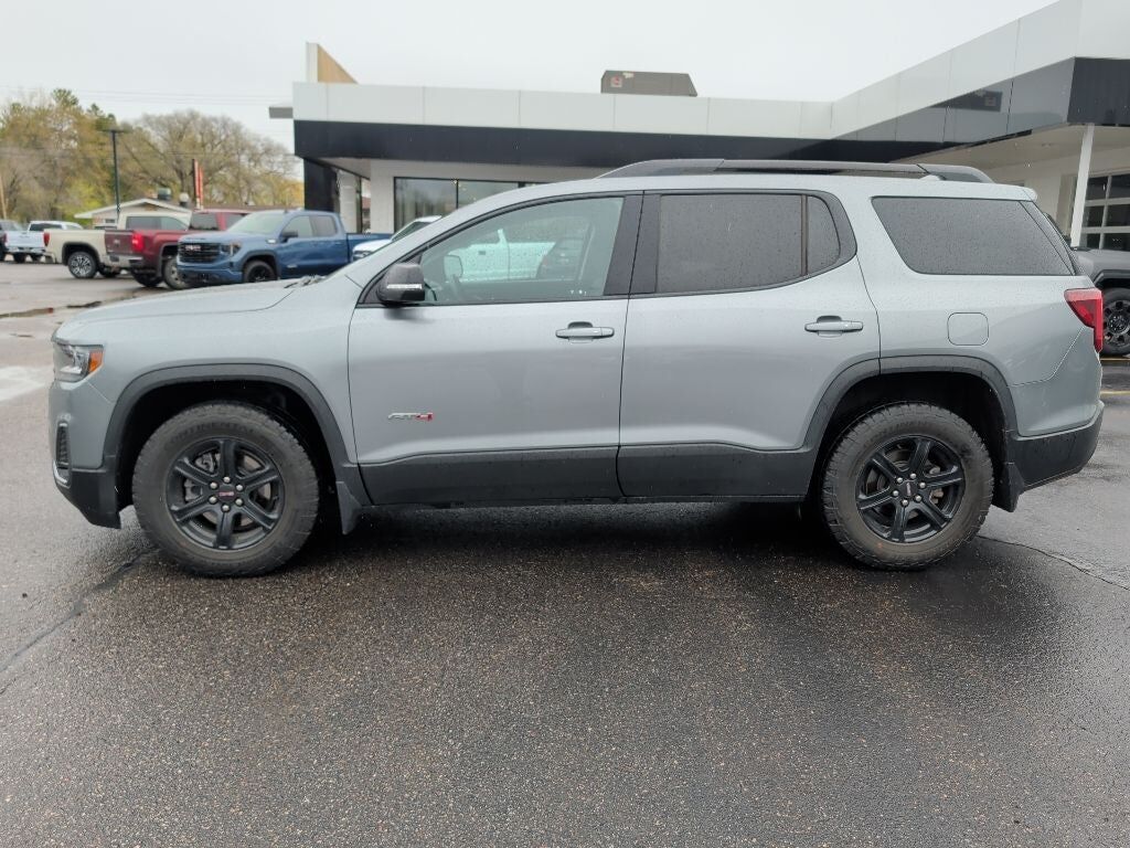 2023 GMC Acadia