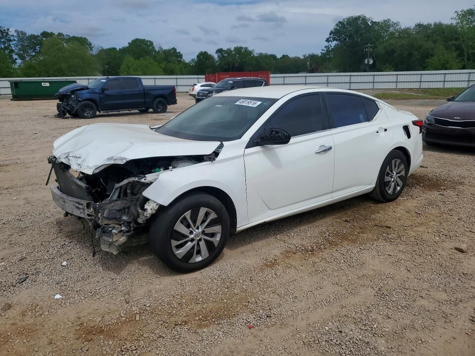 2020 NISSAN Altima