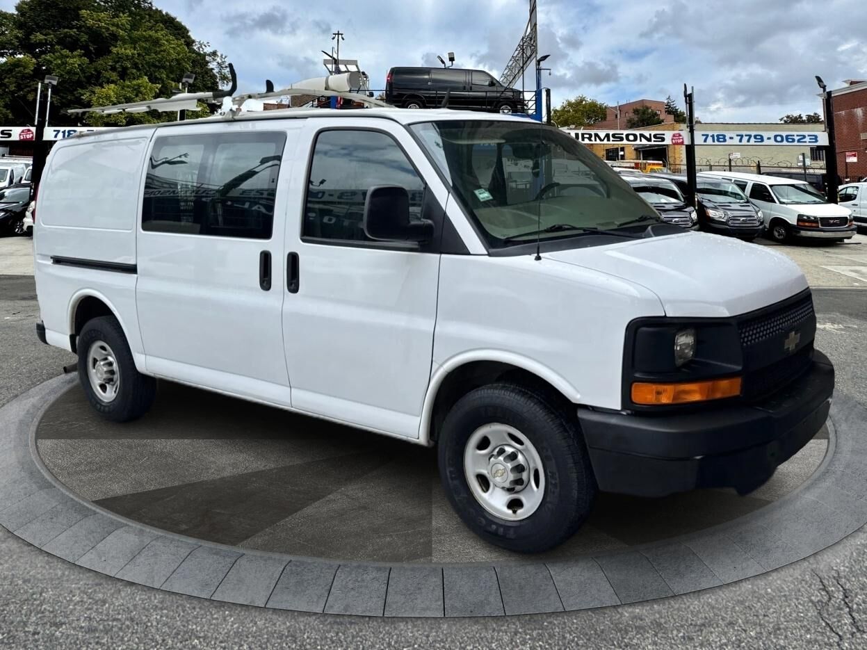 2012 CHEVROLET Express
