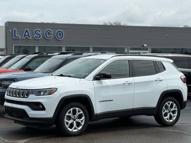 2025 JEEP Compass