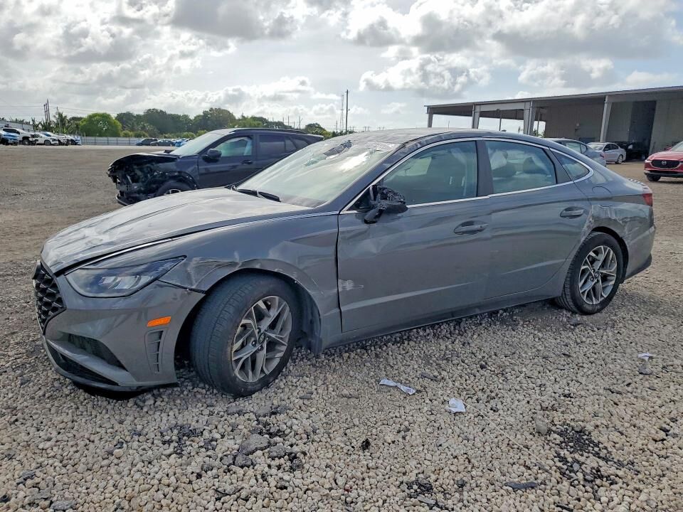 2022 HYUNDAI Sonata