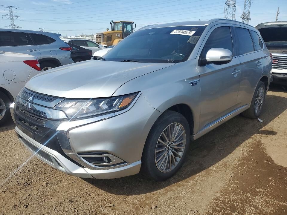 2020 MITSUBISHI Outlander