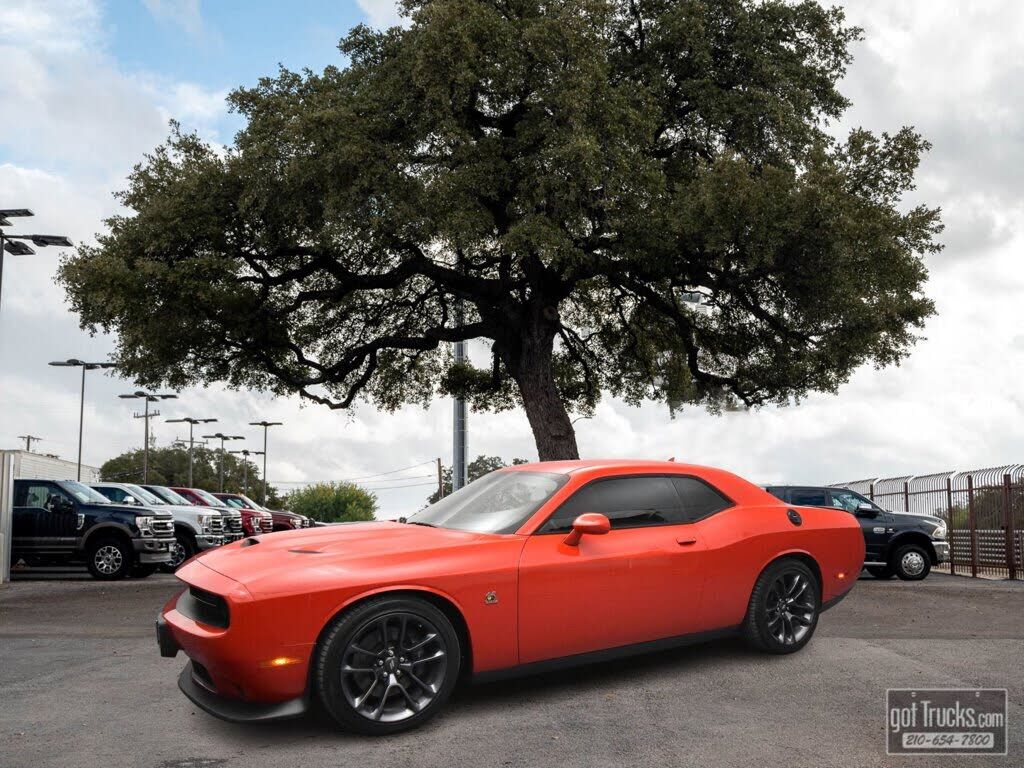2023 DODGE Challenger