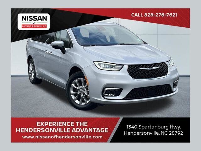 2023 CHRYSLER Pacifica