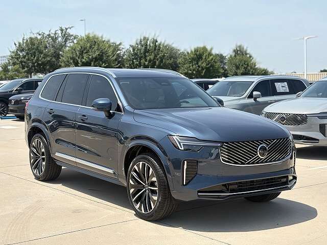 2026 VOLVO XC90