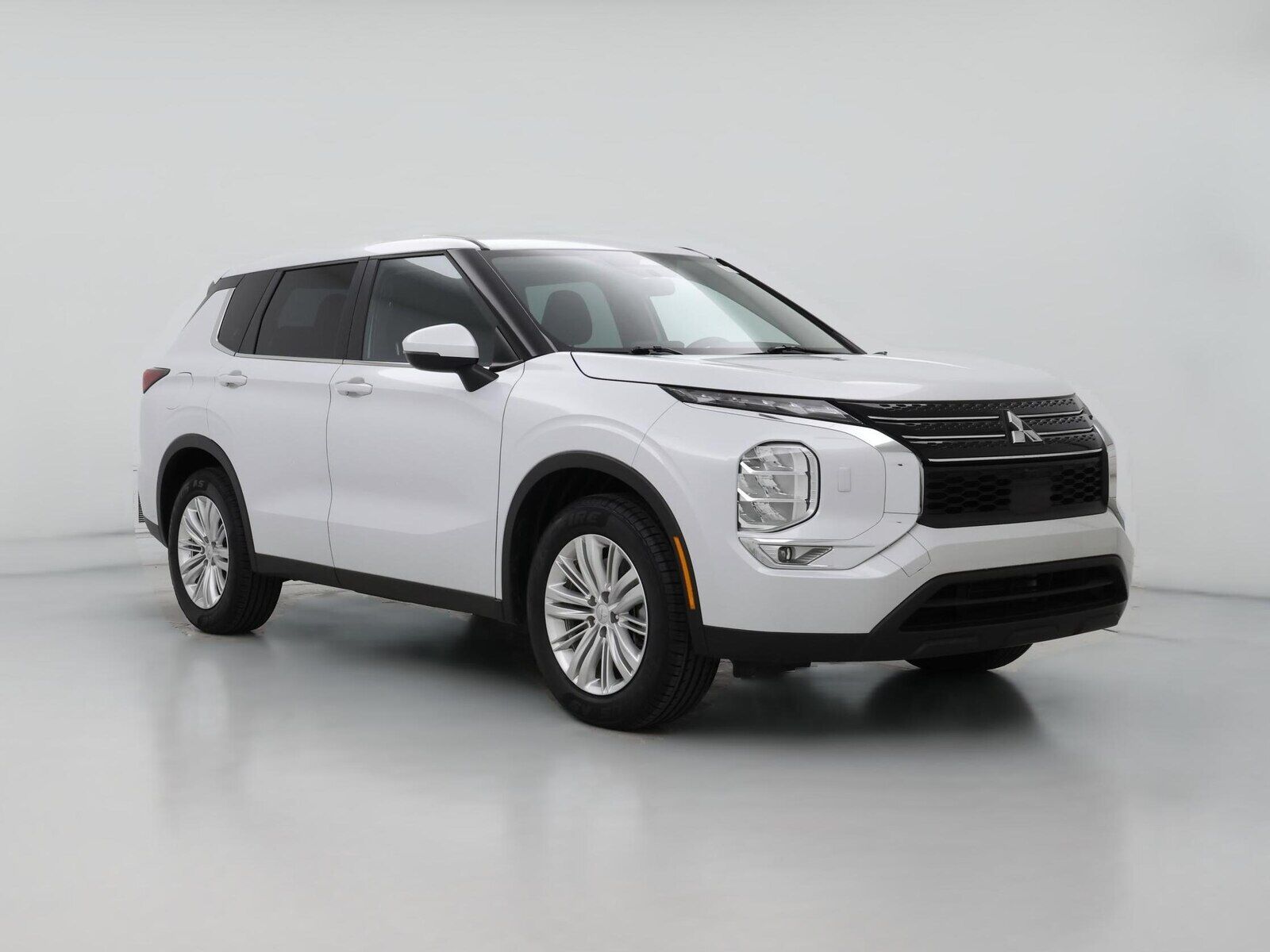 2023 MITSUBISHI Outlander