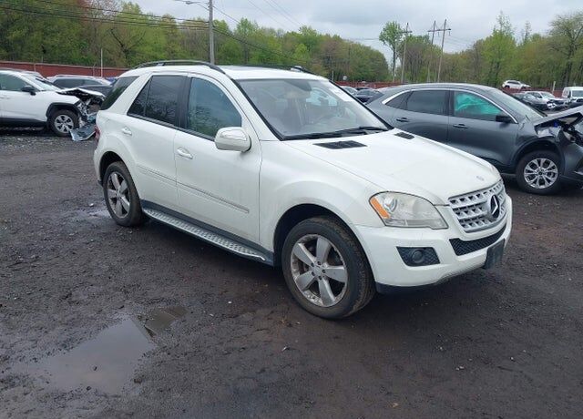 2009 MERCEDES-BENZ M-Class