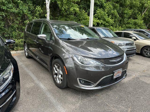 2020 CHRYSLER Pacifica