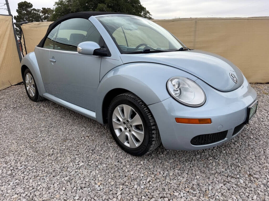 2010 VOLKSWAGEN Beetle