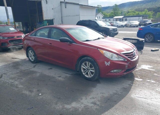 2013 HYUNDAI Sonata