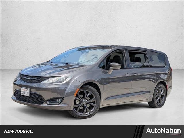 2019 CHRYSLER Pacifica