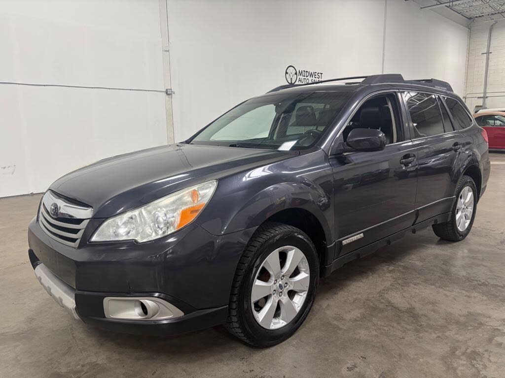 2012 SUBARU Outback